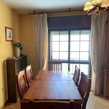 Junto A La Catedral, Con Parking Privado Gratis Zamora