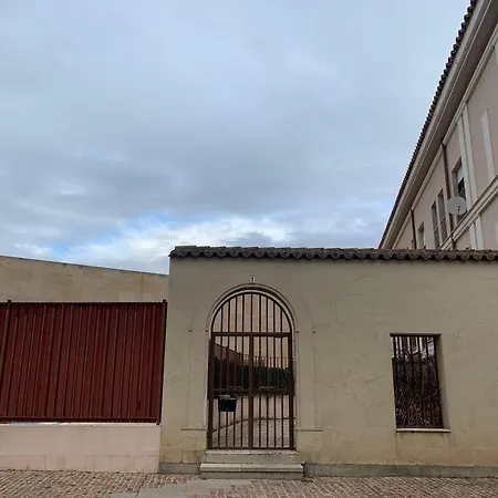 Junto A La Catedral, Con Parking Privado Gratis Apartamento Zamora