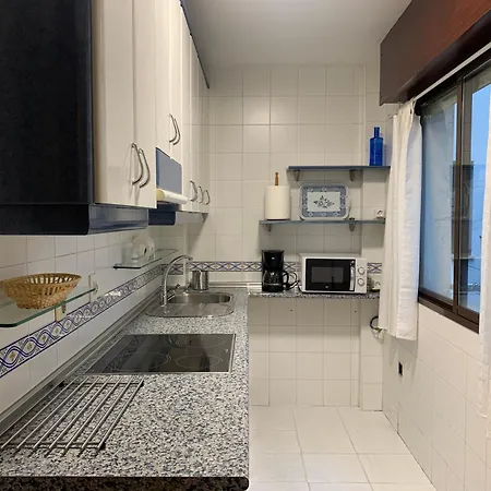 Junto A La Catedral, Con Parking Privado Gratis * Zamora